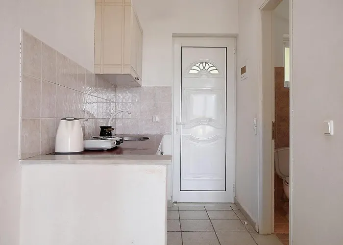 Yiannis 4 Apartament *