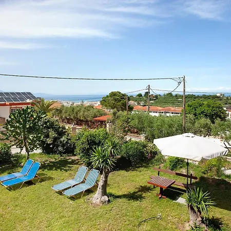 Apartmán Yiannis 4 *